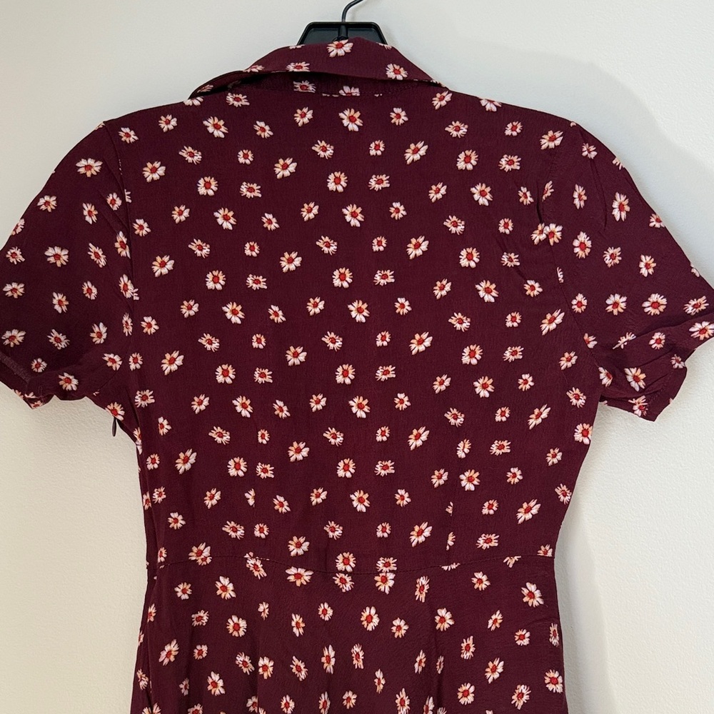 Forever 21 Juniors Burgundy Short Sleeve Button Up Floral Mini Dress Size S - Picture 6 of 13